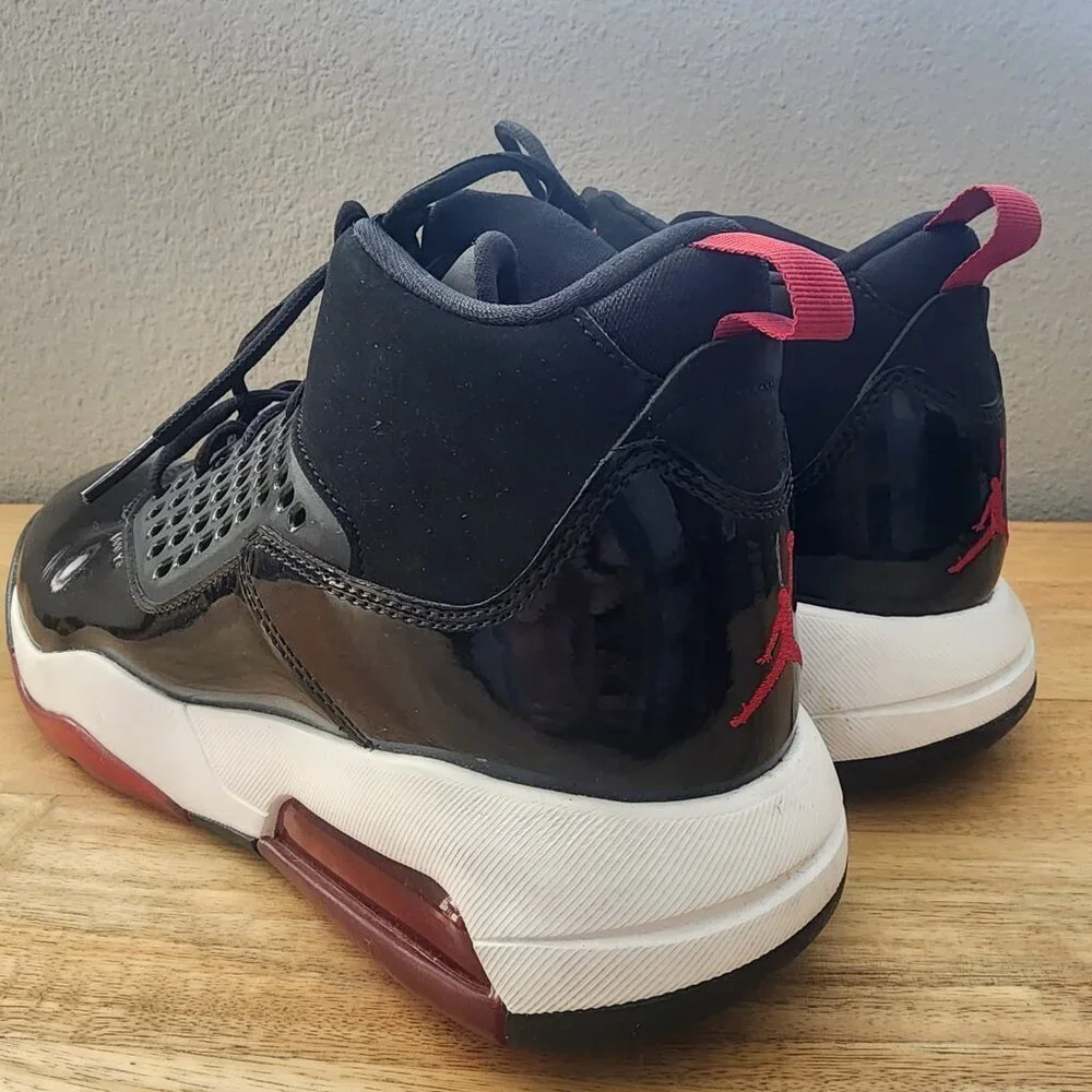 Air Jordan Maxin 200 Black Red Jumpman Basketball Sneakers CD6123 001 Mens 12